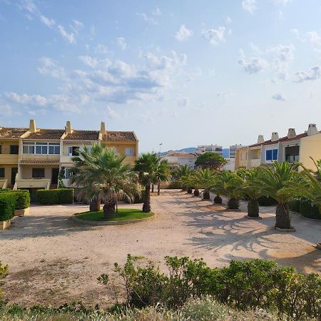 Casa Frente Al Mar Con Vistas Leilighet Oliva Eksteriør bilde