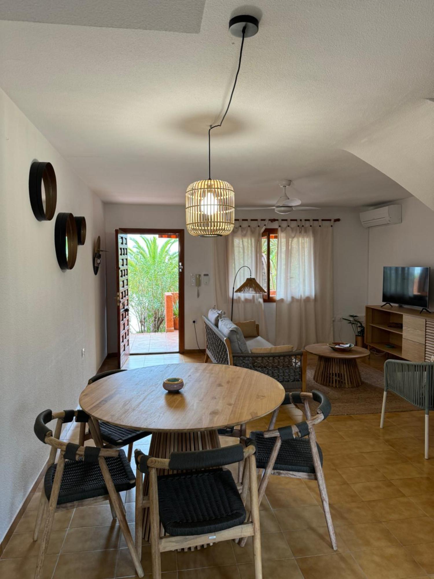 Casa Frente Al Mar Con Vistas Leilighet Oliva Eksteriør bilde