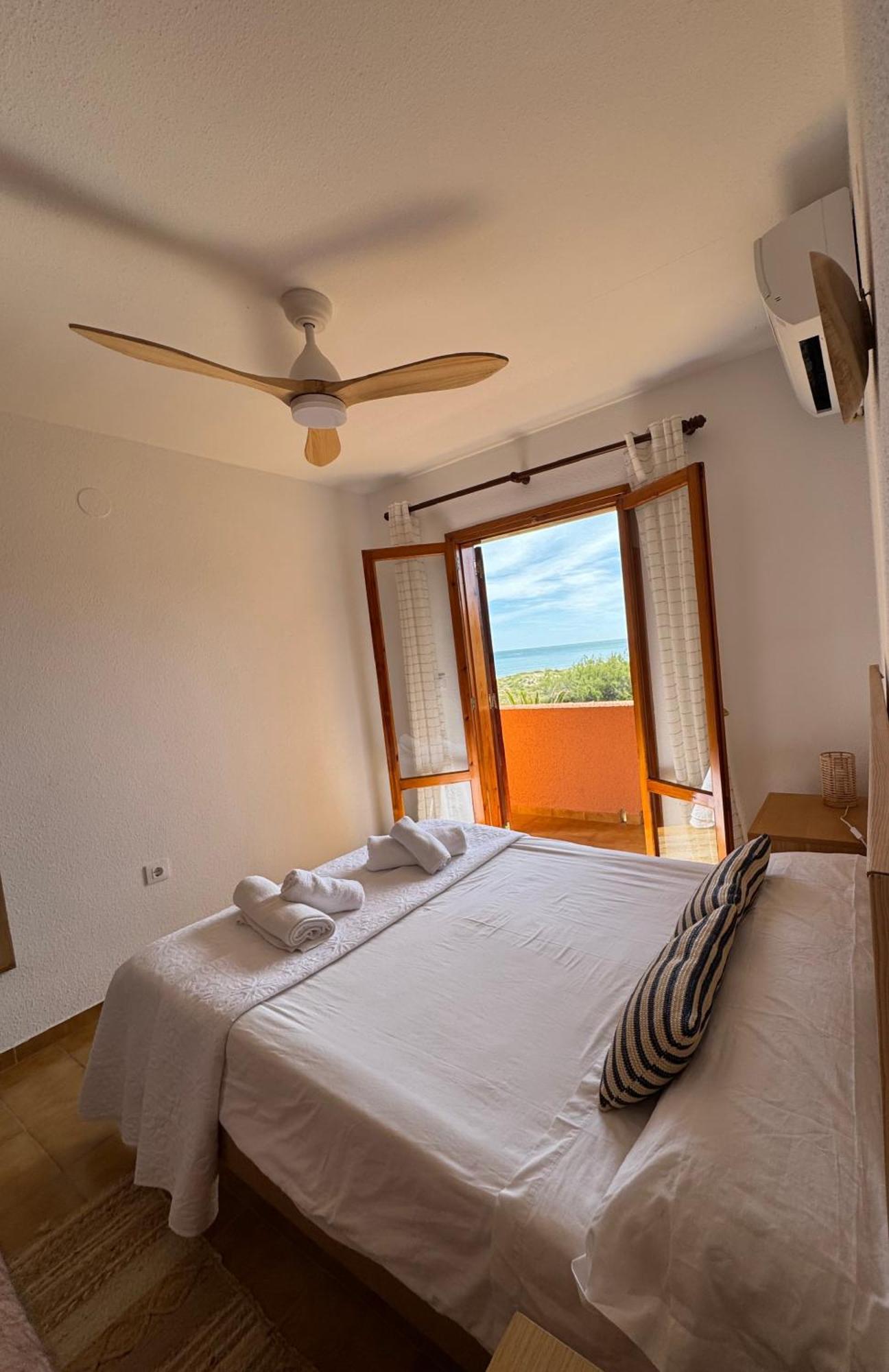 Casa Frente Al Mar Con Vistas Leilighet Oliva Eksteriør bilde