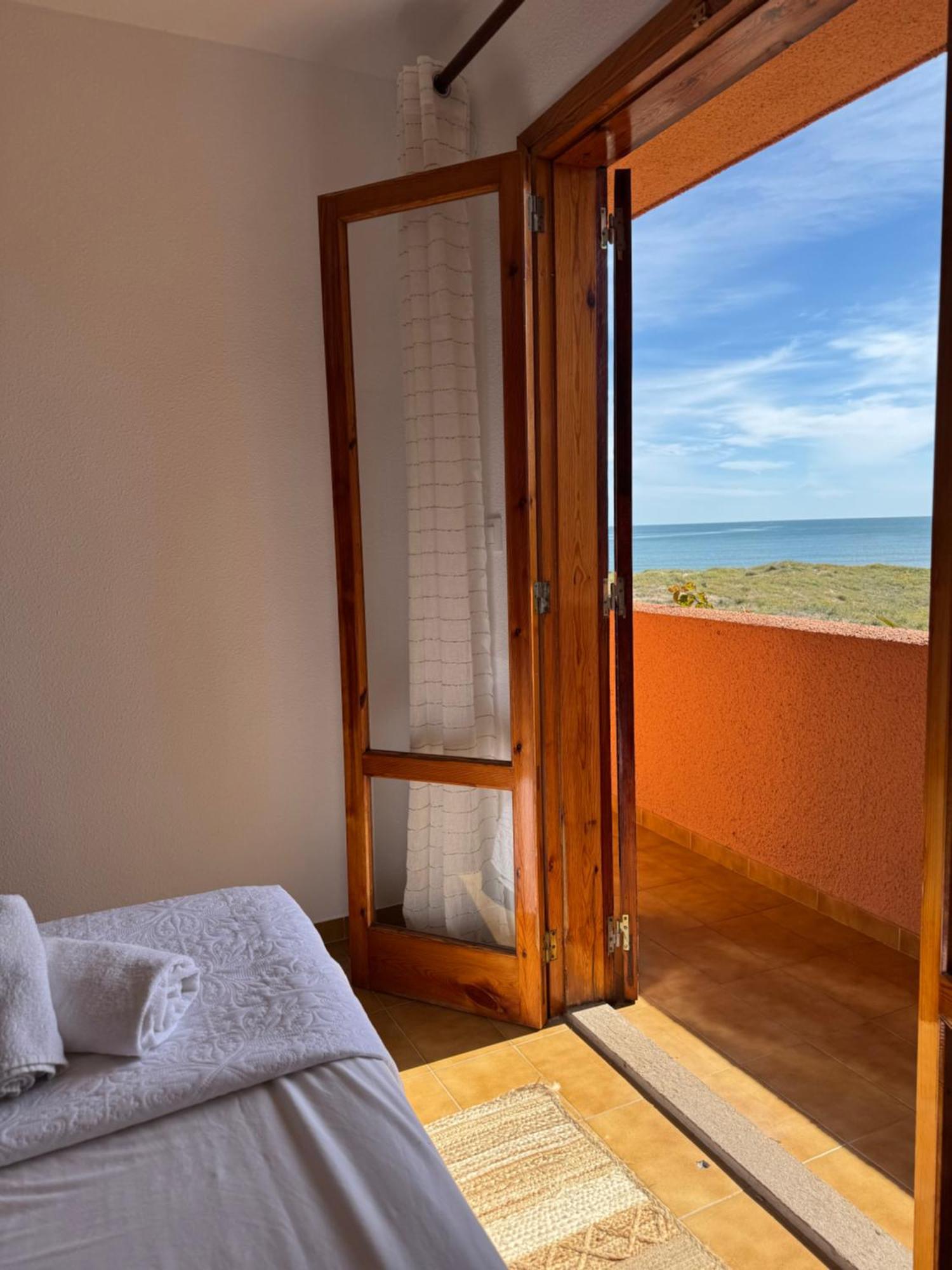 Casa Frente Al Mar Con Vistas Leilighet Oliva Eksteriør bilde